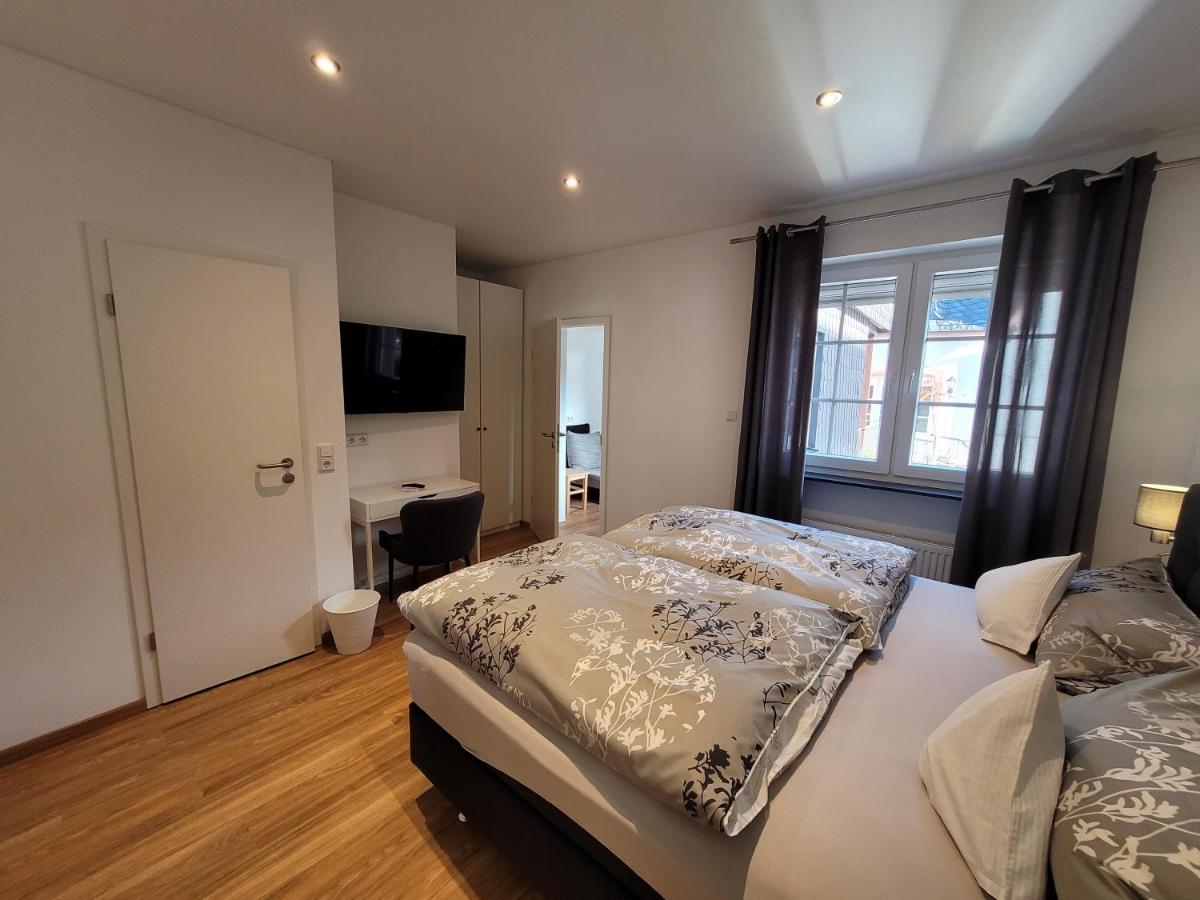 Weingut Lehnert-Veit Gutshotel Piesport Exterior foto