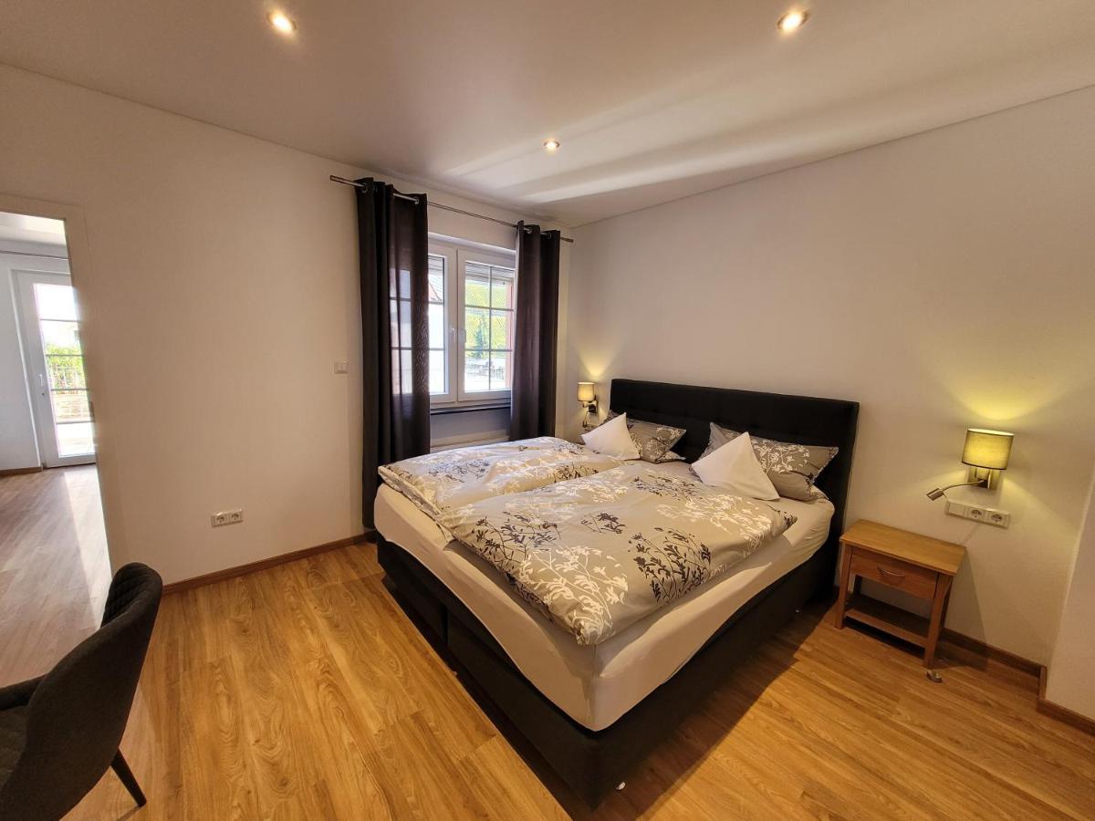 Weingut Lehnert-Veit Gutshotel Piesport Exterior foto