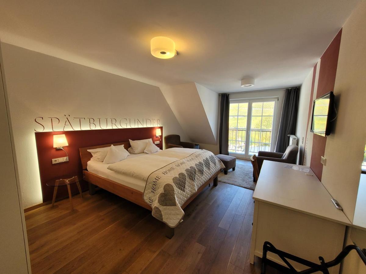 Weingut Lehnert-Veit Gutshotel Piesport Exterior foto