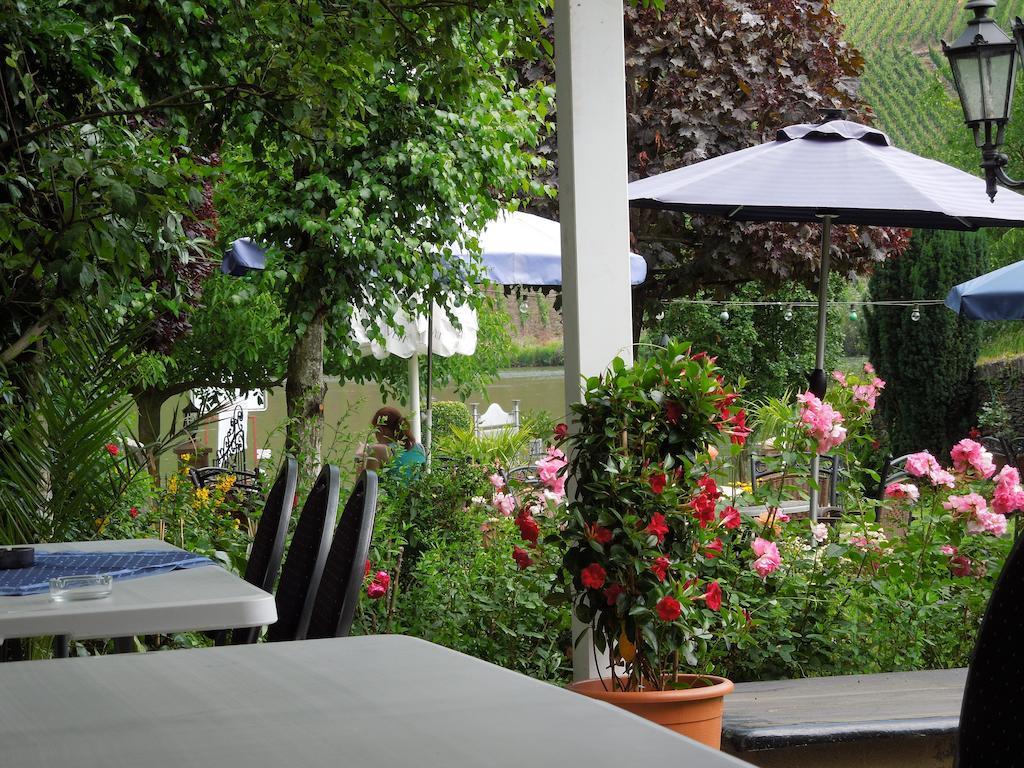 Weingut Lehnert-Veit Gutshotel Piesport Exterior foto