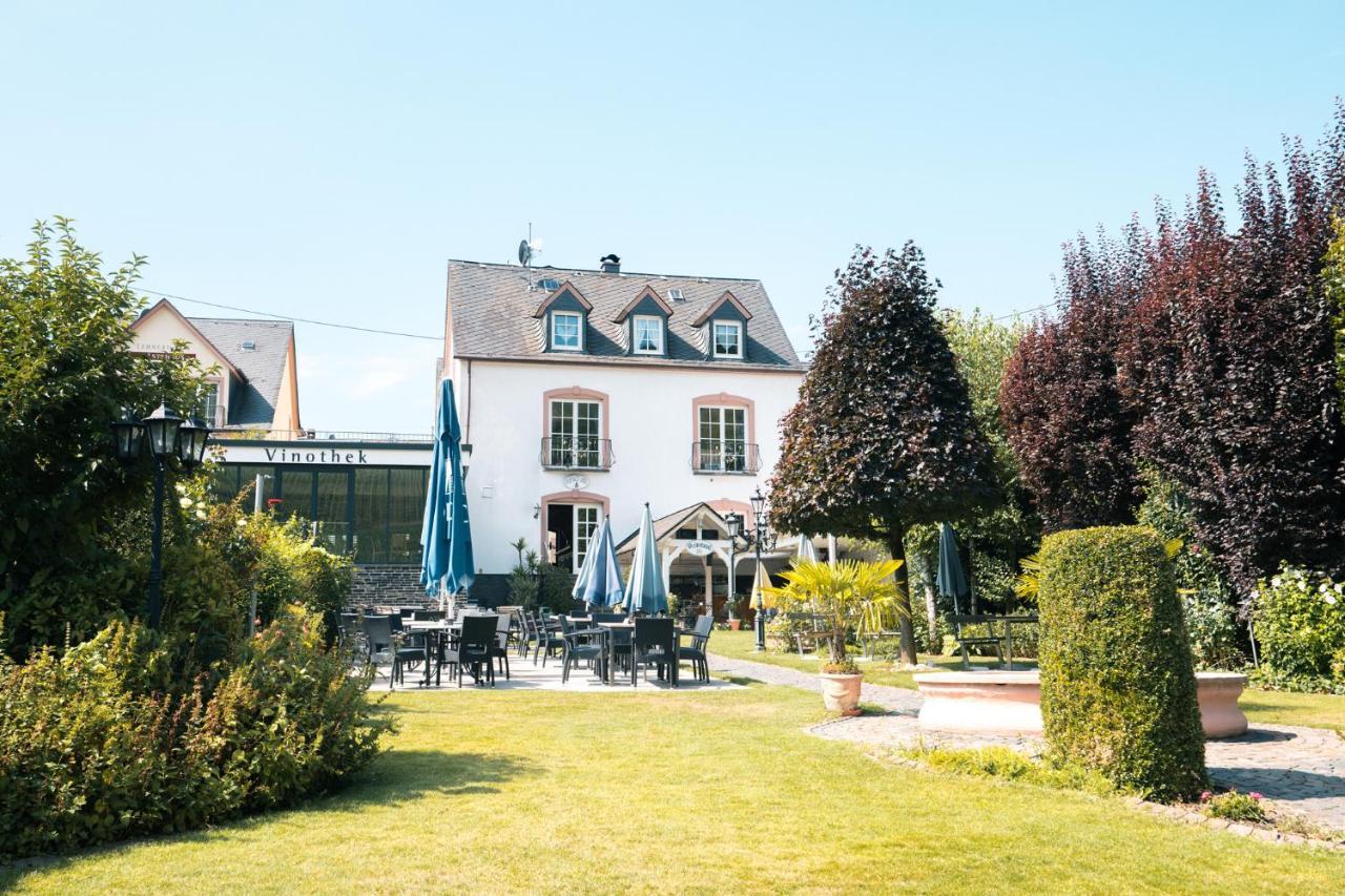 Weingut Lehnert-Veit Gutshotel Piesport Exterior foto